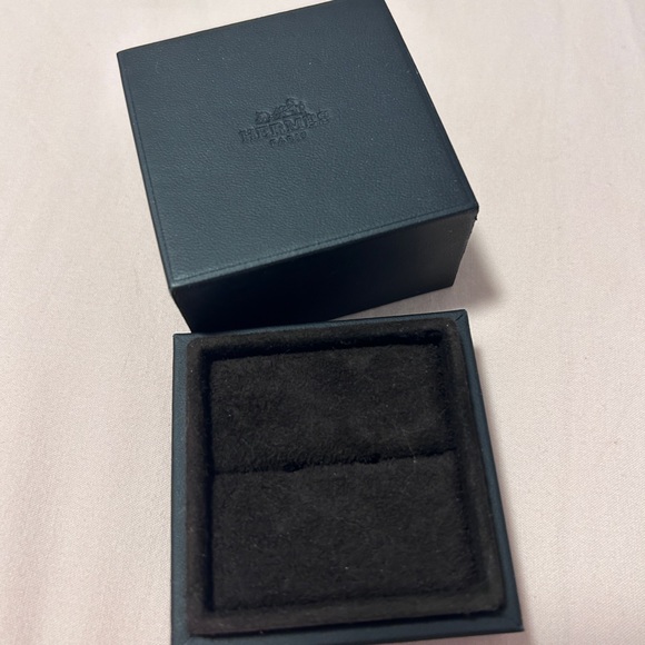 Authentic Hermes Ring Storage Box - Picture 2 of 3
